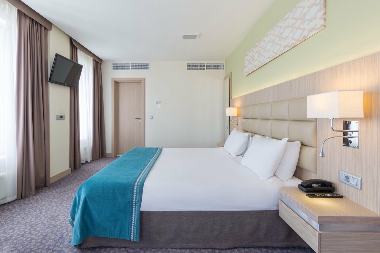 Отель Nesterov Plaza Уфа