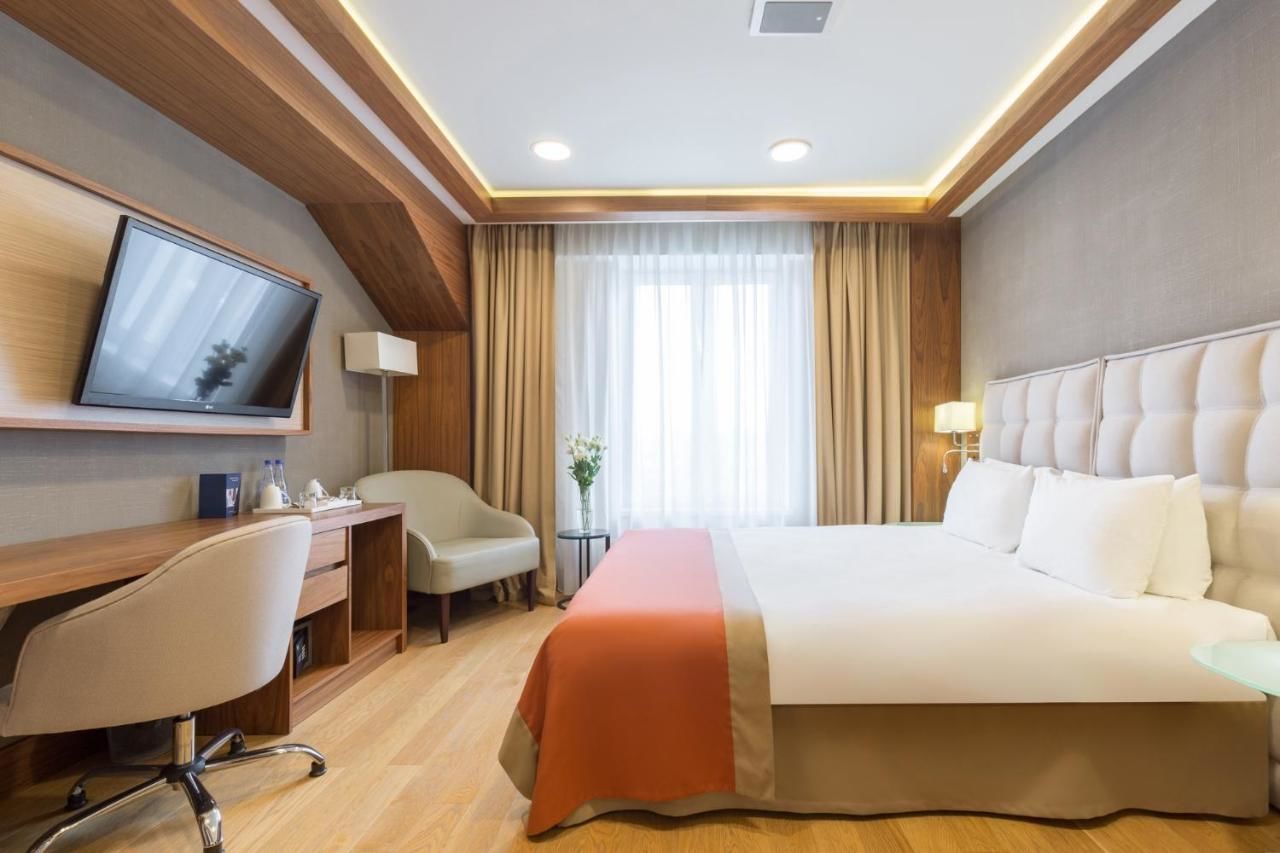 Отель Nesterov Plaza Hotel Уфа