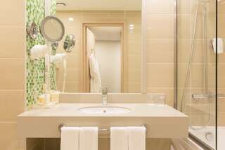 Отель Nesterov Plaza Уфа Номер повышенной категории с 2 раздельными кроватями-4